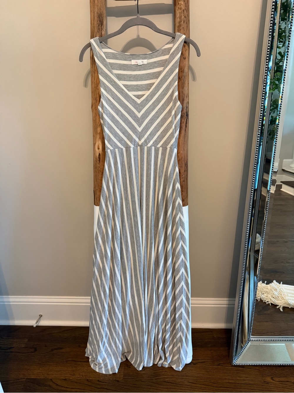 Athleta Gray & White Striped V-Neck Sleeveless Maxi Dress